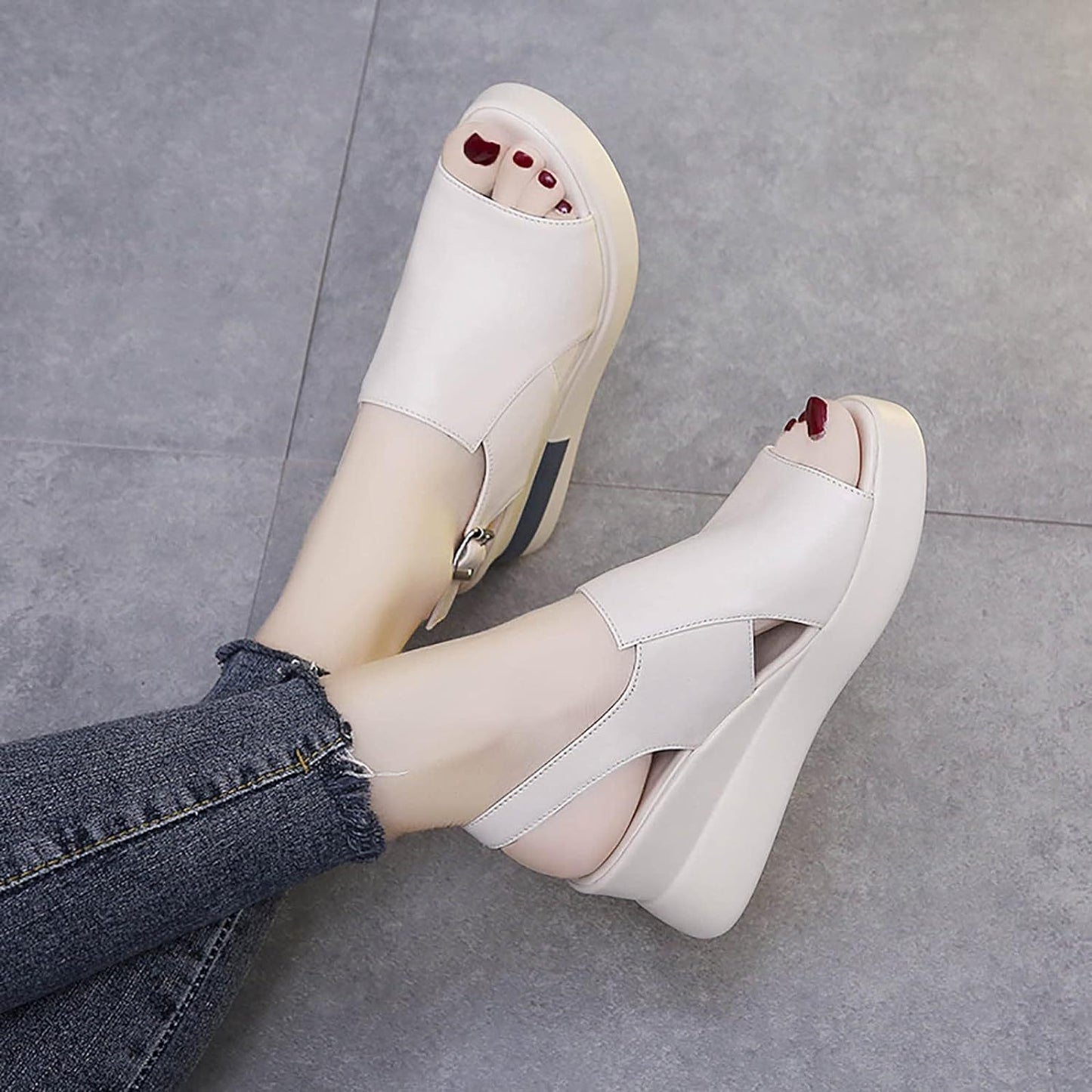 💥Last Day Promotion 50% OFF🔥 - ✨Women's Summer Fashion Waterproof Platform High-Heeled Sandals