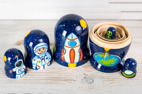 Astronaut Alien Planets Nesting Dolls