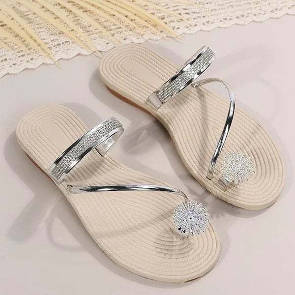 🔥Summer Discount - 50% OFF🌹2024 Summer New Shiny Flat Shoes Rhinestone Sandals