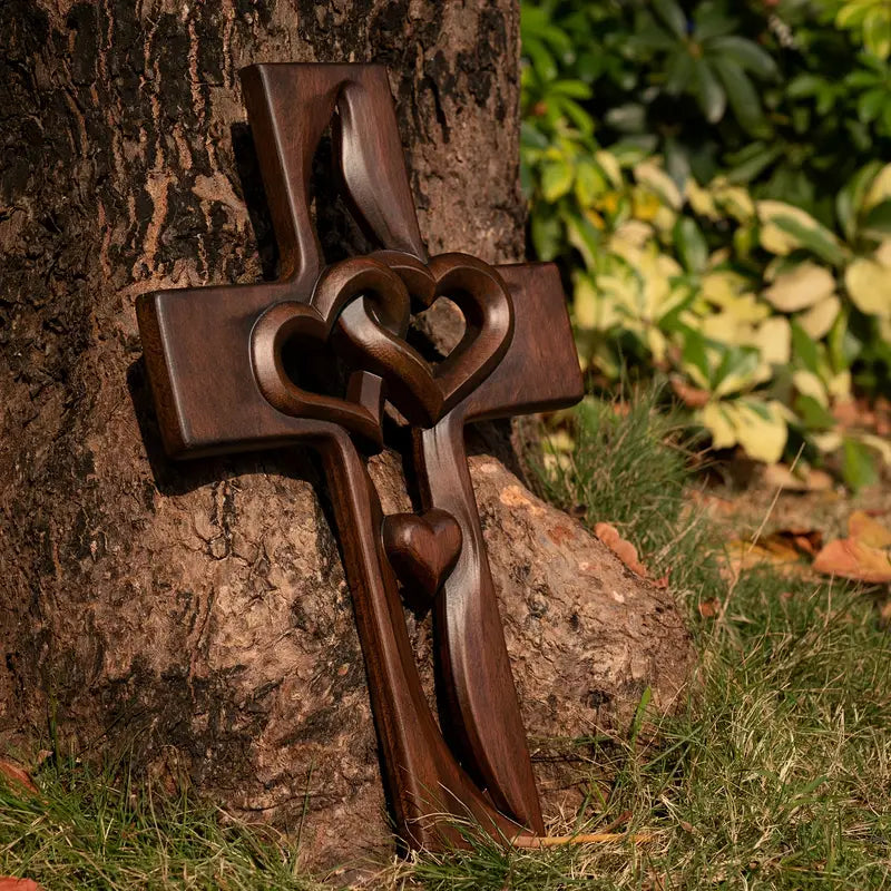 🎁Last Day Promotion 70% OFF - Intertwined Heart Wooden Cross