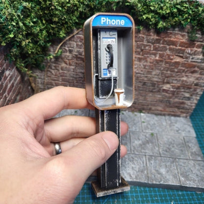 American Memory-Retro Mini Phone Booth(1:12 scale)