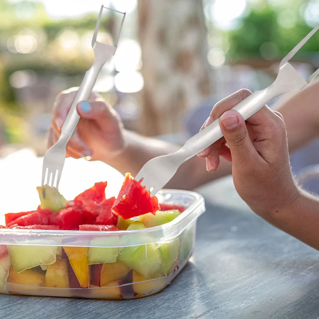 2-in-1 Stainless Steel Fruit Cutter