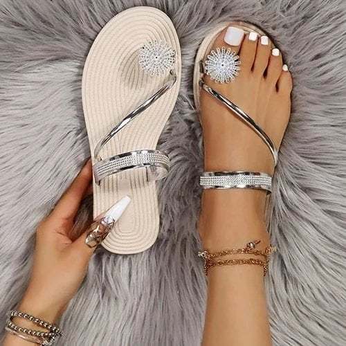 🔥Summer Discount - 50% OFF🌹2024 Summer New Shiny Flat Shoes Rhinestone Sandals