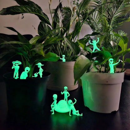 Alien Planter, Cute Glow In The Dark Plant Accessory