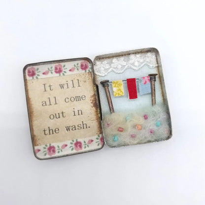 🏠Miniature Wooden House Scene In A Vintage Tin